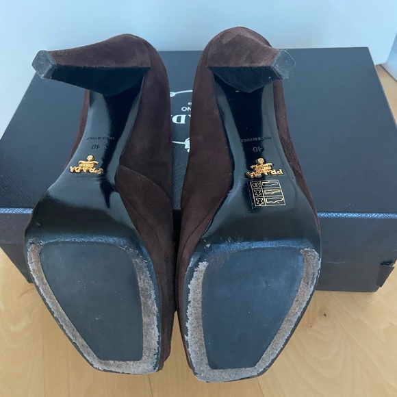 Prada Brown Suede Shoes size 40 - Picture 11 of 14